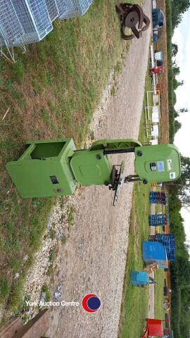 Band saw