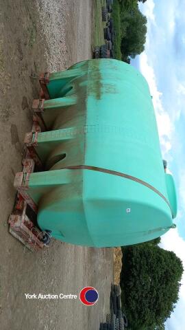 11000 litre plastic fertilizer/water tank