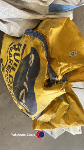 4 builders bags
