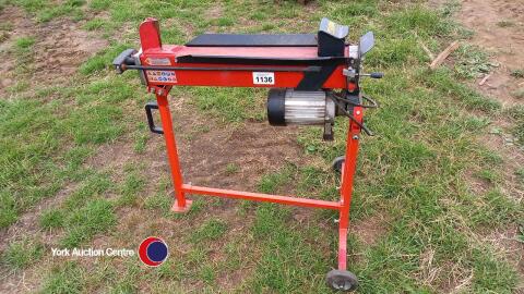 Electric log splitter, used
