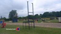 Steel platform on legs - 3
