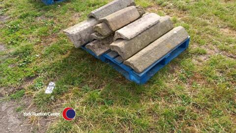 Pallet of reclaimed sandstone ridges