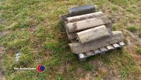 Pallet of reclaimed sandstone ridges