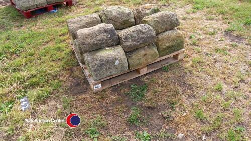 Pallet of sandstone wall toppers