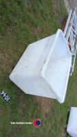 Builders storage tub on wheels - 3