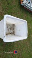Builders storage tub on wheels - 2