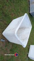 Builders storage tub on wheels - 3