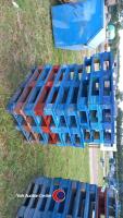 10 x heavy pallets