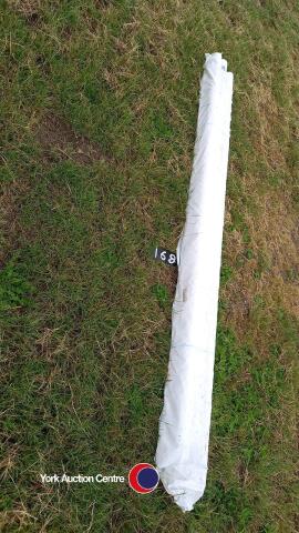 6 x lengths new white round down pipe