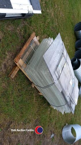 Large pallet of Perspex, various sizes approx 950mm wide x 1500 long