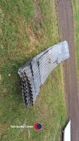 Quantity of curved corrugated sheets - 3