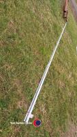 Galvanised round tube 28 mm dia 2 x L 4.25 m and 2 x 6 m - 2