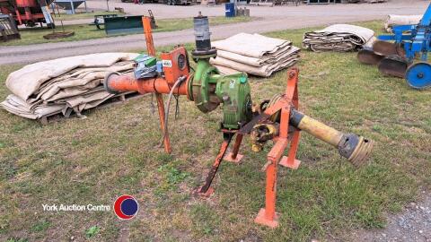 Single stage irrigation/water pump