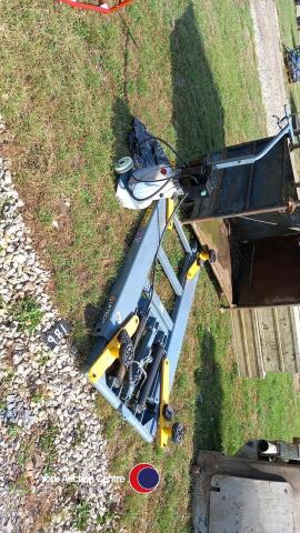 Liftec Vehicle Ramp / Car Scissor Lift 2,800KG Hydraulic