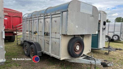 Graham Edward 12ft cattle box with decks