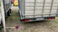 Ifor Williams tri axle cattle trailer 12ft x 6ft with demountable body in good working condition, year 2007 - 4