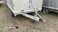 Ifor Williams tri axle cattle trailer 12ft x 6ft with demountable body in good working condition, year 2007 - 7