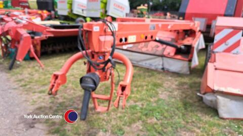 Kuhn FC302 3m trailed mower, pto in office
