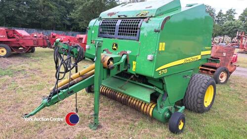 John Deere 578 baler, rotorfeed with knives, control box in office, 2005