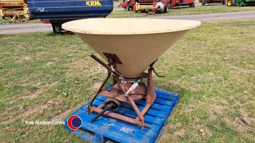 Vicon Vari spreader, pto in office