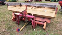 Vicon fertiliser spreader