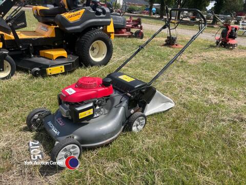 Honda Izy self drive lawnmower