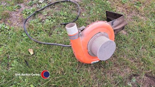 Opico hydraulic fan seeder