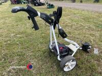 Electric golf trolley and battery - 3