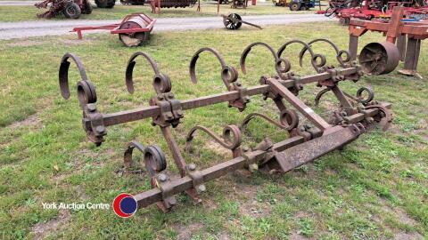 11 tine pig tail cultivator