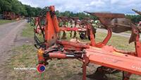 Kuhn Vari-Master 152 5F auto reset plough, hydraulic front furrow and vari width - 3