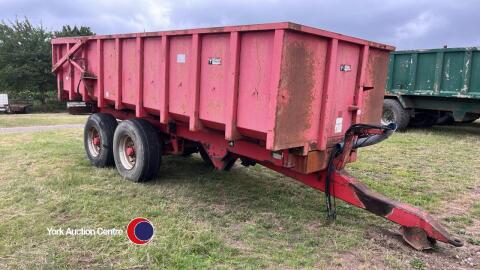 Triffitt 12T grain trailer, hydraulic end door, commercial axles, super singles, very tidy condition