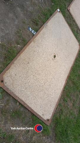 Steel road plate