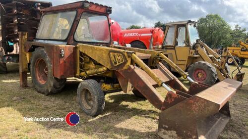 JCB 3C excavator, old, wo, key in office