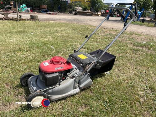 Honda 476 rear roller lawnmower