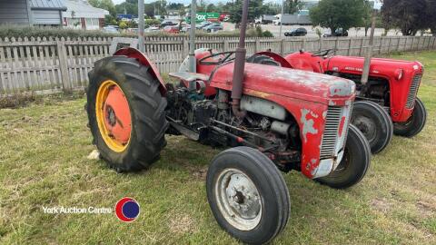 Ferguson TED20 tractor, 894YUJ, key in office, wo