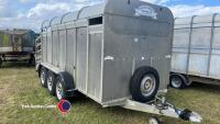 Graham Edwards 14ft tri axle cattle trailer, slam door, lights ok and new ball hitch