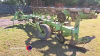 Dowdeswell DP1 6+1F on land plough, with press arm - 3