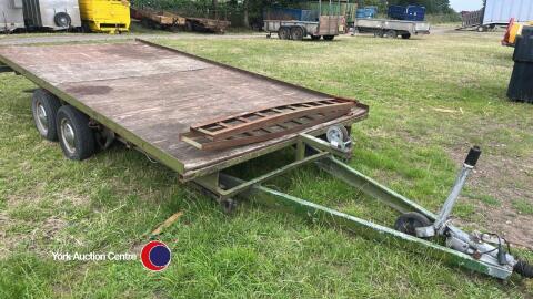 14ft x 7ft flat bed trailer with ramps