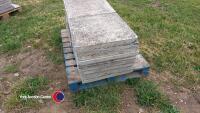 20 x 2ft x 2ft concrete paving flags - 2