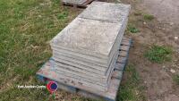 20 x 2ft x 2ft concrete paving flags - 3
