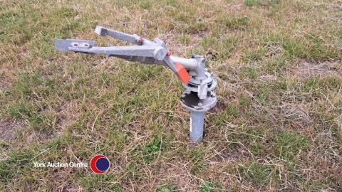 Irrigator rain gun