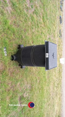 New large manhole chamber