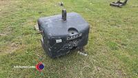 Case IH 1T front weight block - 3