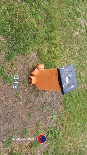 New small manhole chamber