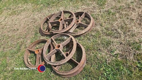 10 Cambridge roller rings 20ins