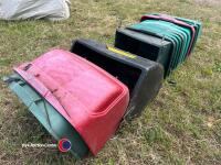 Quantity of various cylinder mower grass boxes. - 3
