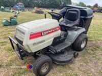 MTD Lawnflite 786 ride on mower, 42in cut with twin grass bags, 16 HP V Twin Briggs and Stratton engine, 4 wheel steering turns on a sixpence - 2