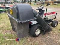 MTD Lawnflite 786 ride on mower, 42in cut with twin grass bags, 16 HP V Twin Briggs and Stratton engine, 4 wheel steering turns on a sixpence - 4