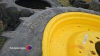 2 x 300-98-52 and 2 x 270-95-38 BKT on John Deere row crop wheels - 3
