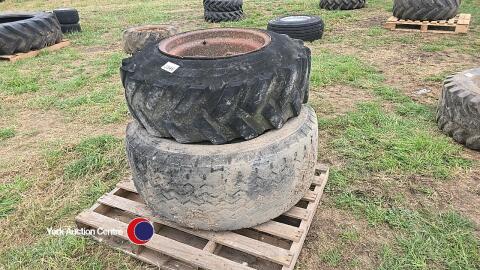 2 tyres on rims super single 8 stud